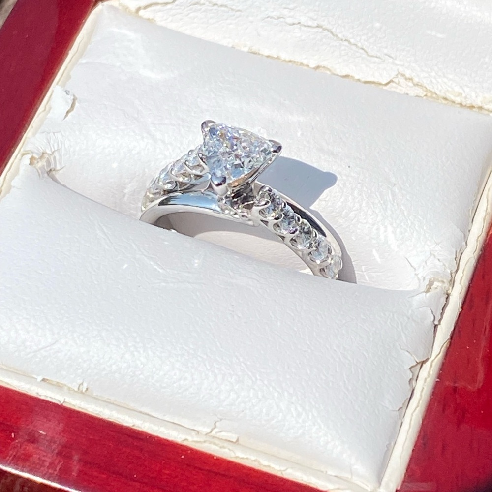 Trillion Cut 14kt White Gold Engagement Ring